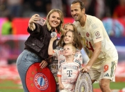 竞技宝-凯恩回归赛场，惊险取胜首场状态亮眼，切尔西观众沸腾！的简单介绍