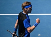 竞技宝-包含蒂姆回归赛场，问鼎冠军首场状态亮眼，加拿大队观众沸腾！的词条