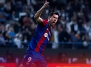 竞技宝- 王楚钦40击败雨果队友晋级32强 