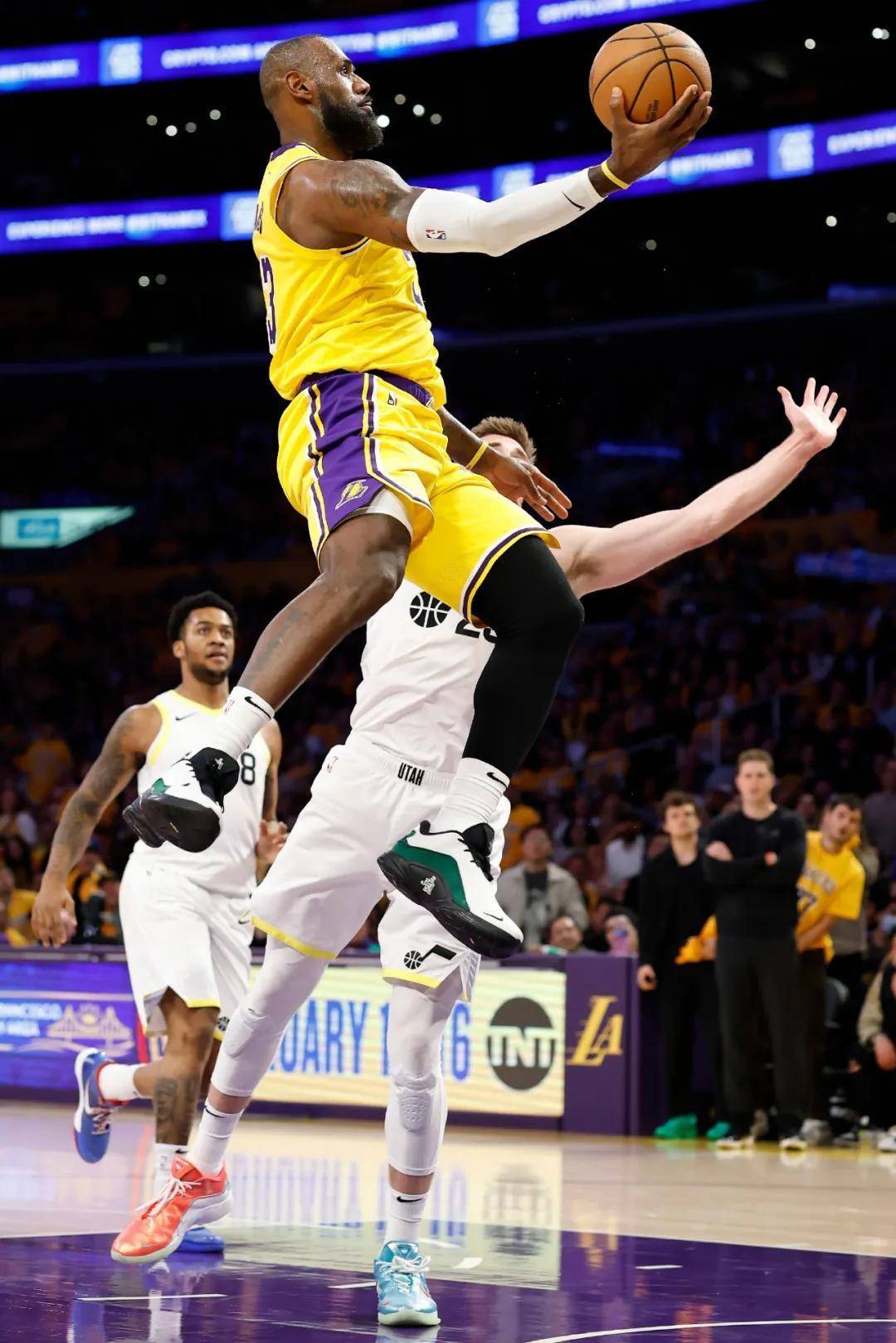 关于东契奇新星突破纪录表现惊艳,塞尔维亚队未来可期!的信息 关于东契奇新星突破纪录表现惊艳,塞尔维亚队未来可期!的信息